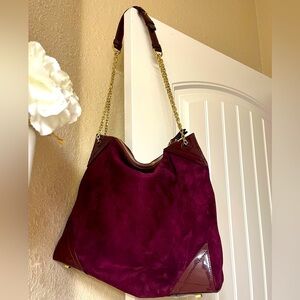 Stuart Weitzman Elegant SuedeShoulder Bag in Rich Burgundy Goldtone chain accent